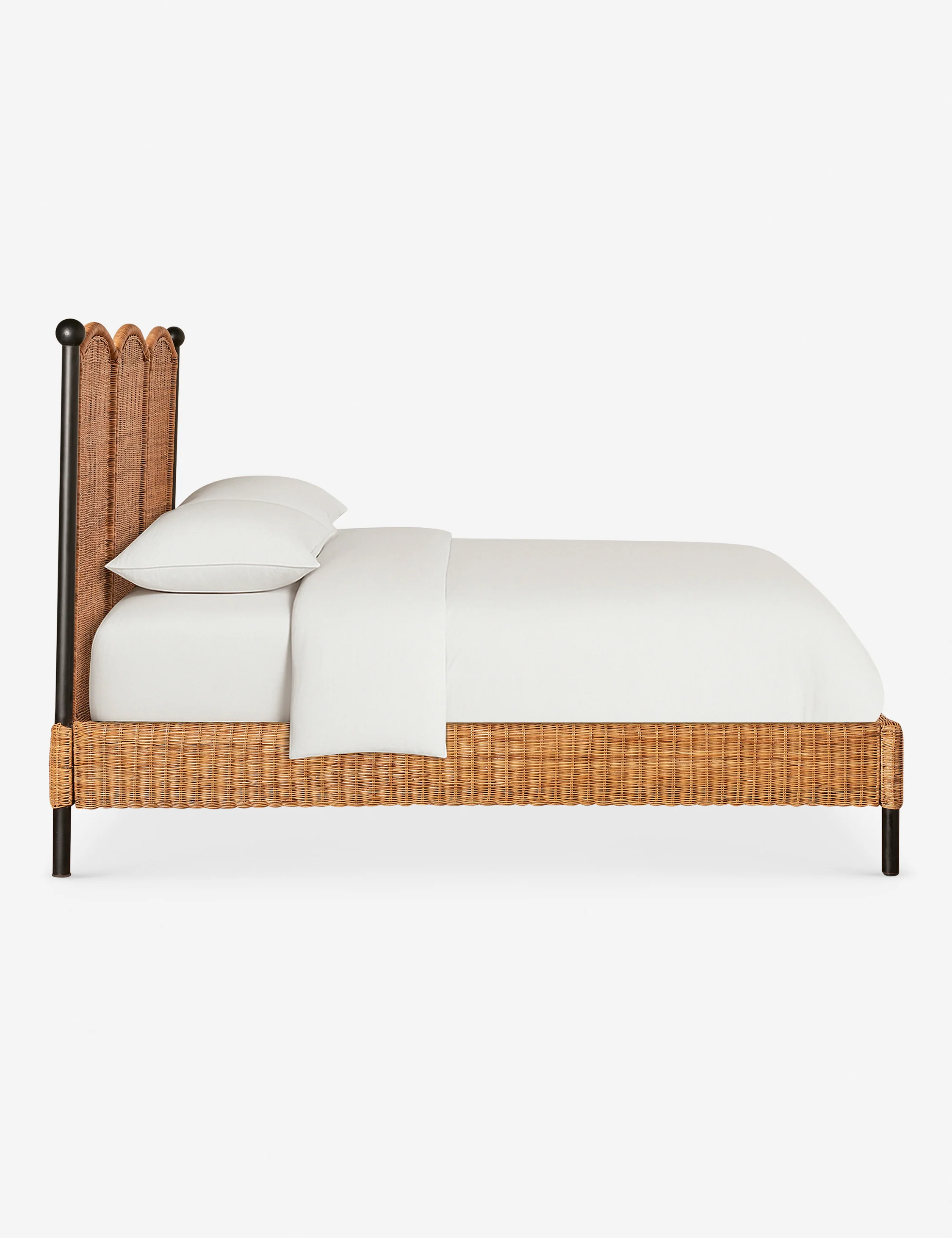 Bonnet Platform Bed - Image 4