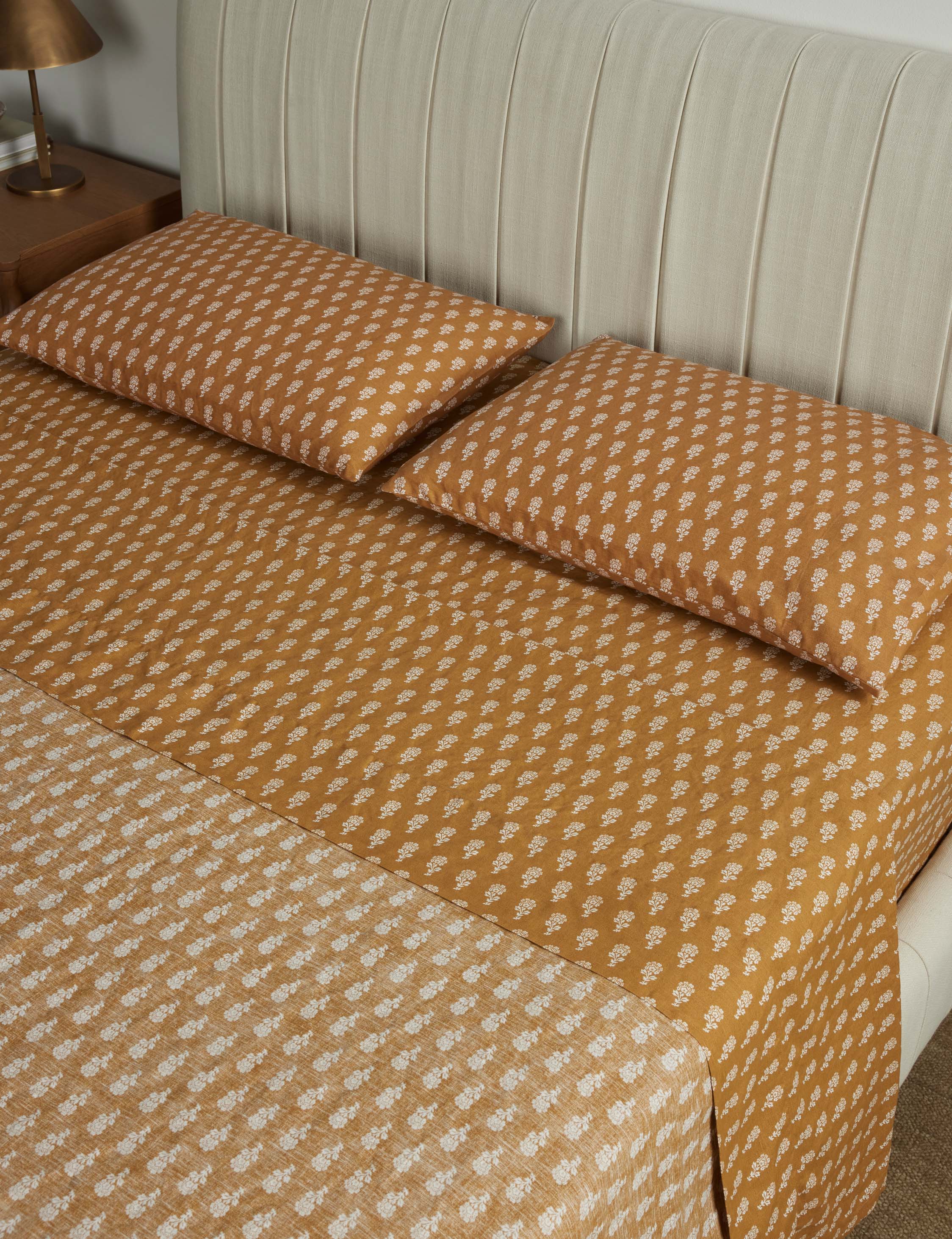 Stanfield Linen Cotton Sheet Set - Image 3